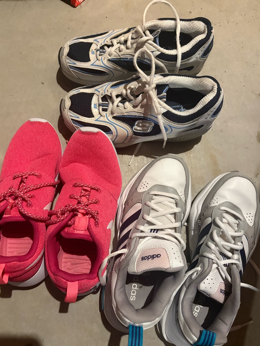 Sneaker Bundle of 3! All SIZE 6! Nike, Adidas & Sketchers! Gently worn!